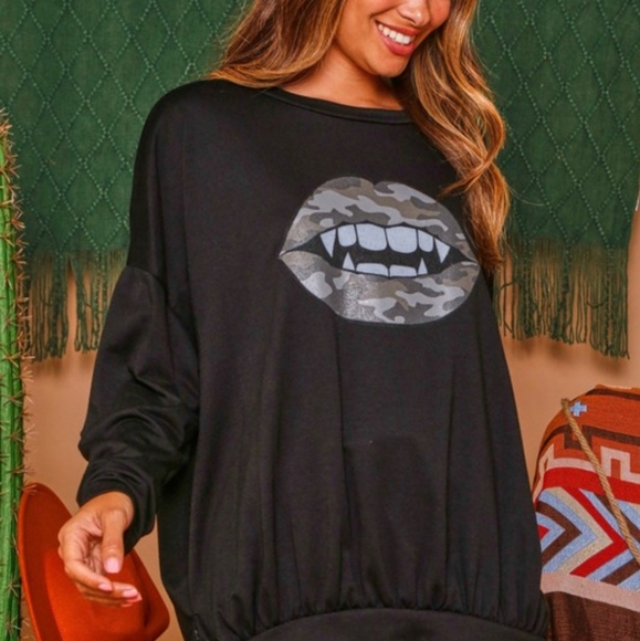 Camo Fang Top - Picture 3 of 4